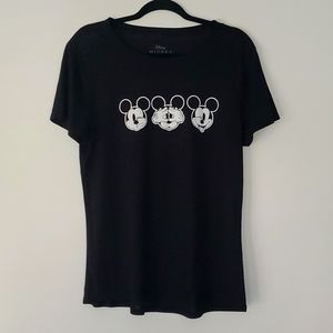Disney Mickey Mouse See No Evil Hi Low T Shirt in XXL (juniors)